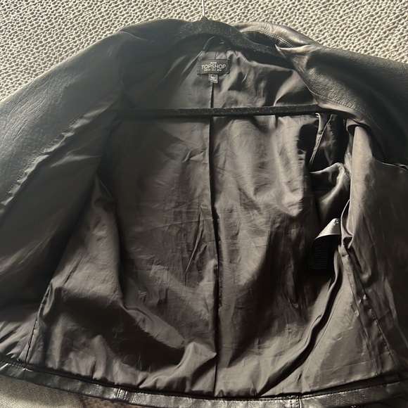 Topshop black faux leather jacket - Picture 3 of 4